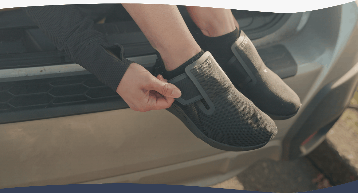 Shoes with arch support provide targeted compression to reduce swelling and enhance stability