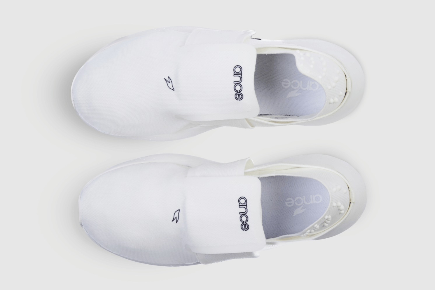 Santorini recovery sneakers with a sleek, minimalist design crafted to help relieve foot pain